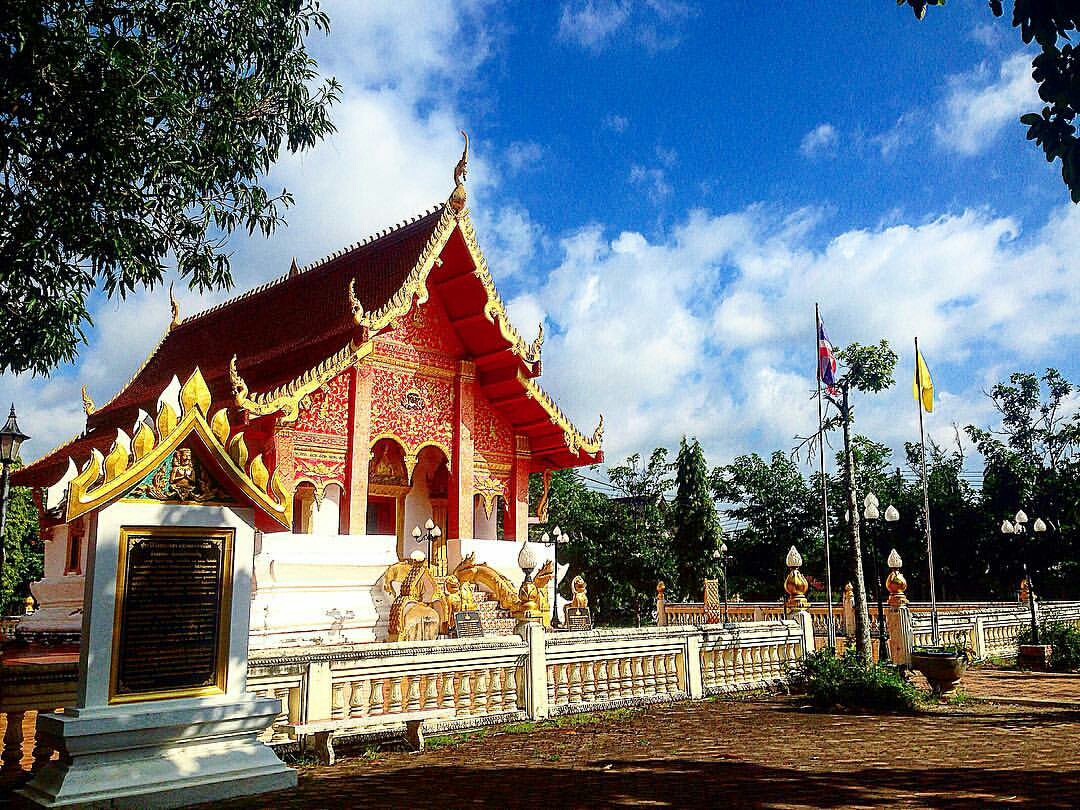 วัดพระเหลาเทพนิมิต จังหวัดอำนาจเจริญ — ภาพถ่ายสถานที่จริง