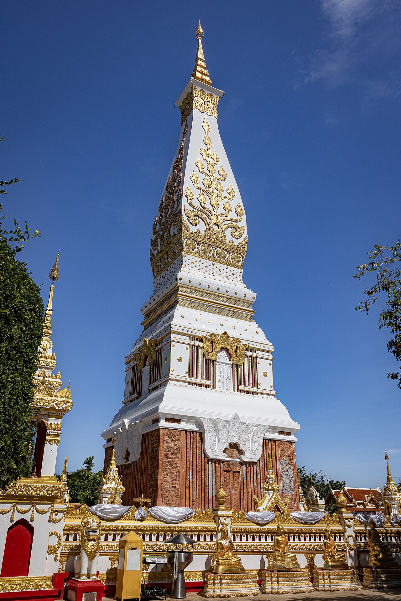 วัดพระธาตุพนมวรมหาวิหาร จังหวัดนครพนม