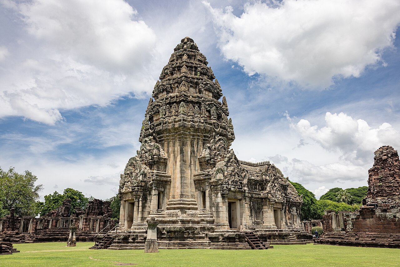 อุทยานประวัติศาสตร์พิมาย จังหวัดนครราชสีมา — ภาพถ่ายสถานที่จริง